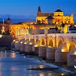 Guestready - Plaza Corredera Pilar Fayos Διαμέρισμα *